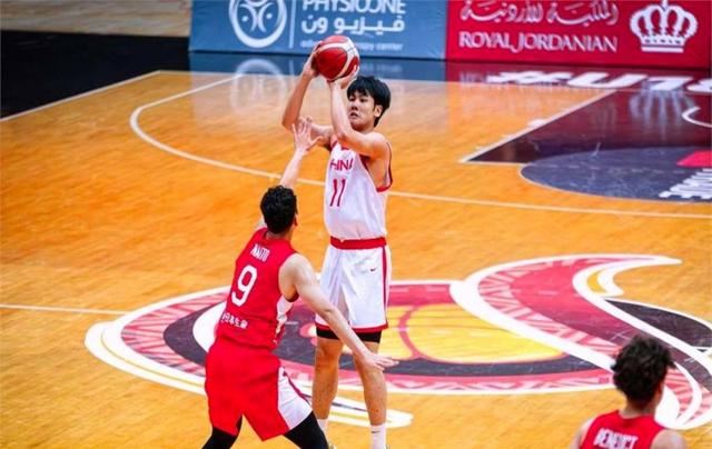 爱游戏官网-窗口期NBA总决赛焦点战；尼斯完成体检；引发热议；更衣室氛围转暖(s10总决赛全程回放)